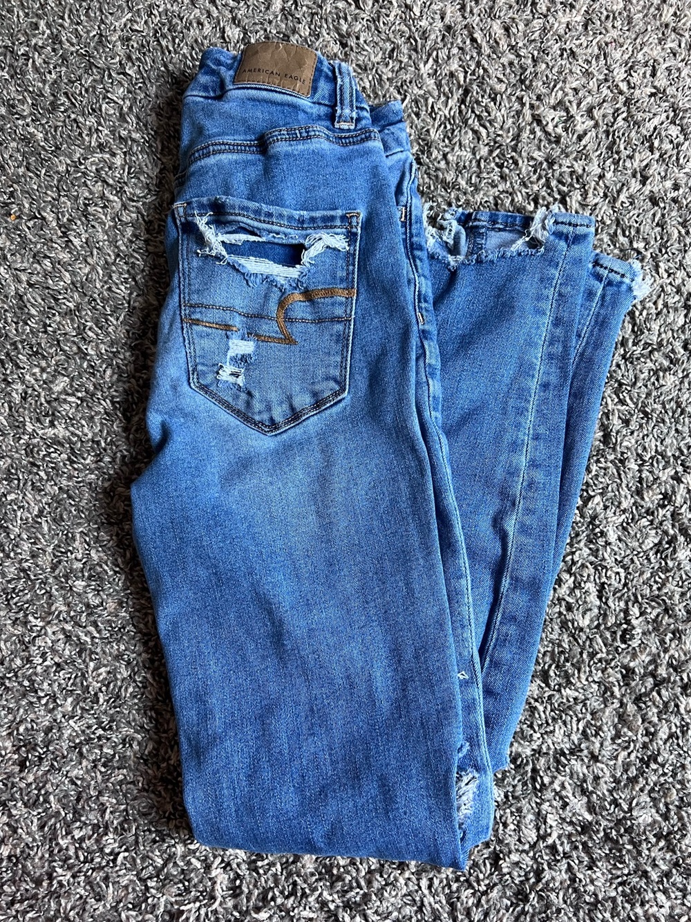 American Eagle Outfitters Blue Distressed High-Rise Women's Jeans